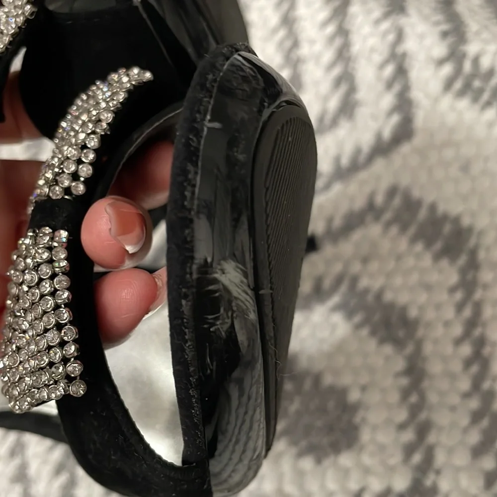 High heel - Picture 4 of 4